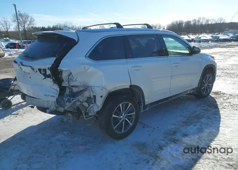 2019 Toyota Highlander Xle из США, поврежденный, VIN 5TDJZRFH6KS618693